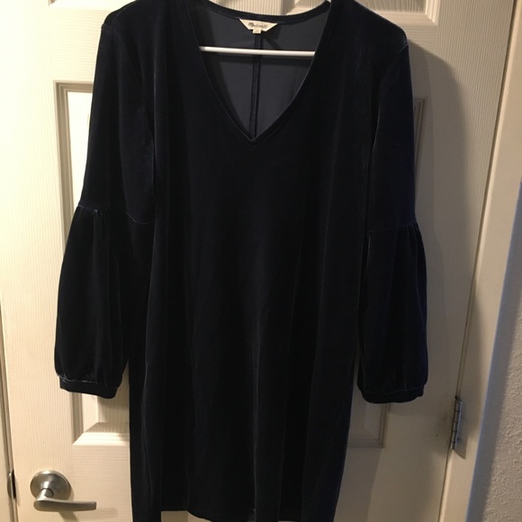 Madewell velvet long sleeve dress - Picture 2 of 5
